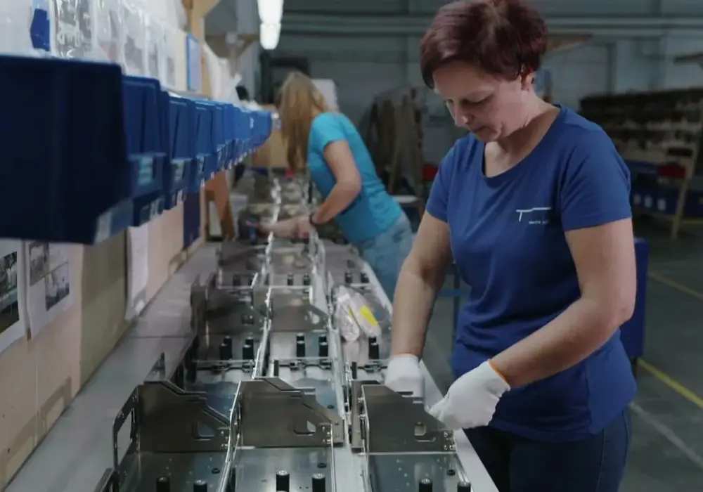 Praca w Bielsko-Białej: Monter wiązek elektrycznych i wymagania