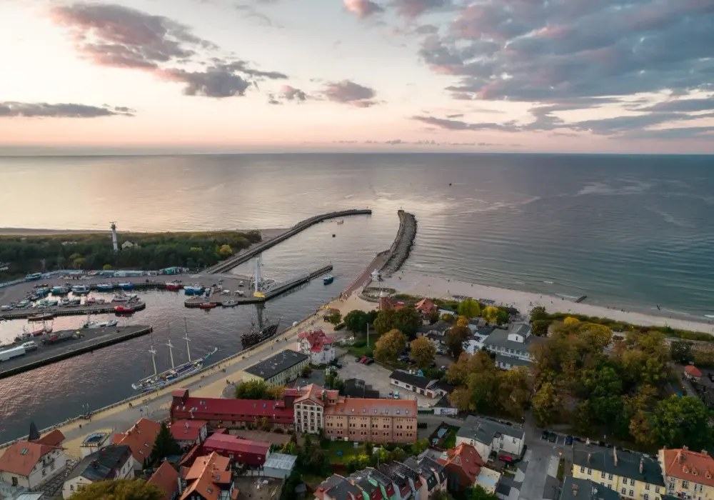 Ustka: Odległość i czas dojazdu z największych miast Polski