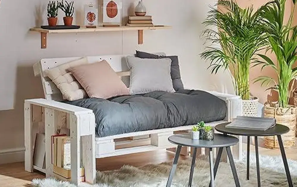 Jak zrobić kanapę z palet - proste kroki do stylowego mebla DIY