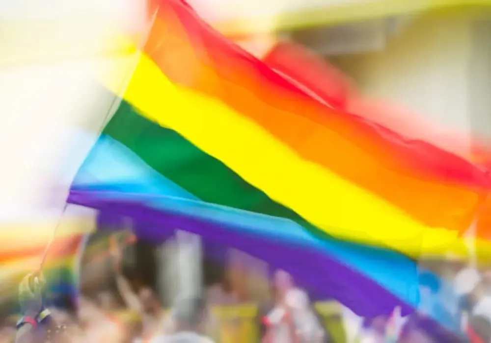 Dzień LGBT - 17 maja czy Czerwiec? Wyjaśniamy różnice.