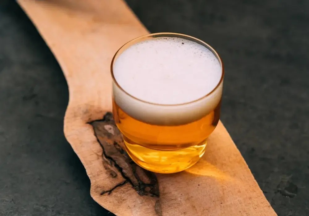 Ile piw to butelka wina? Sprawdź prosty przelicznik alkoholu