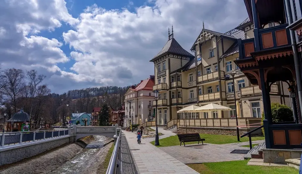 Atrakcje w Krynica Zdrój: Odkryj najlepsze miejsca na relaks i zdrowie
