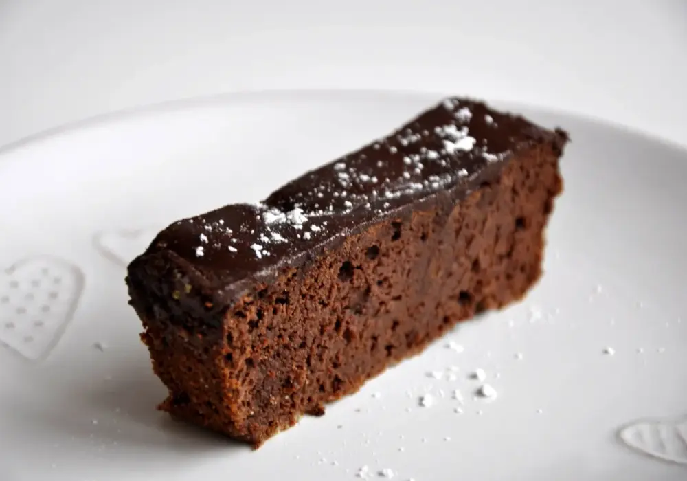 Najlepsze ciasto z fasoli czerwonej bez banana - zdrowy deser bez glutenu