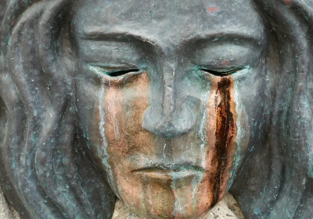 Ile zarabiała płaczka - Pieniądze za łzy i lament?