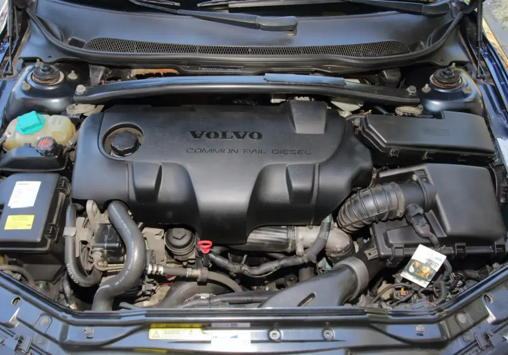 Silnik Volvo 2.4 D5 - Czy warto kupić? Usterki i serwis