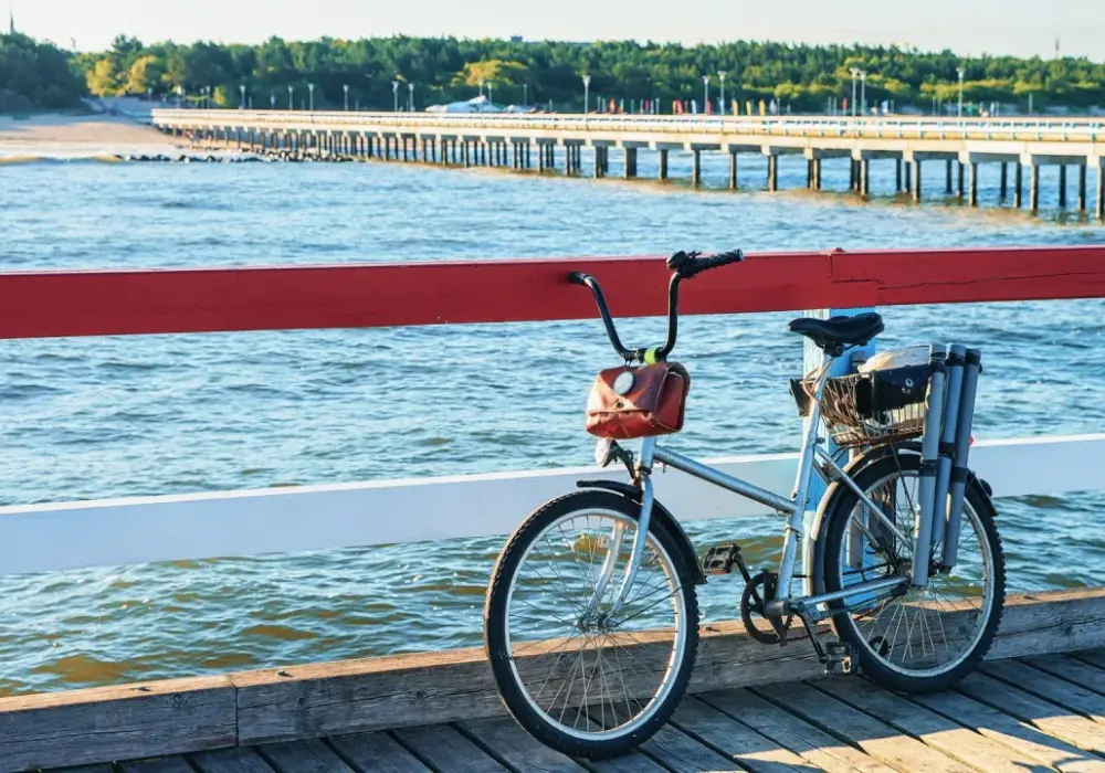 Połczyn-Zdrój nad Bałtyk - Ile km i jak zaplanować wypad?