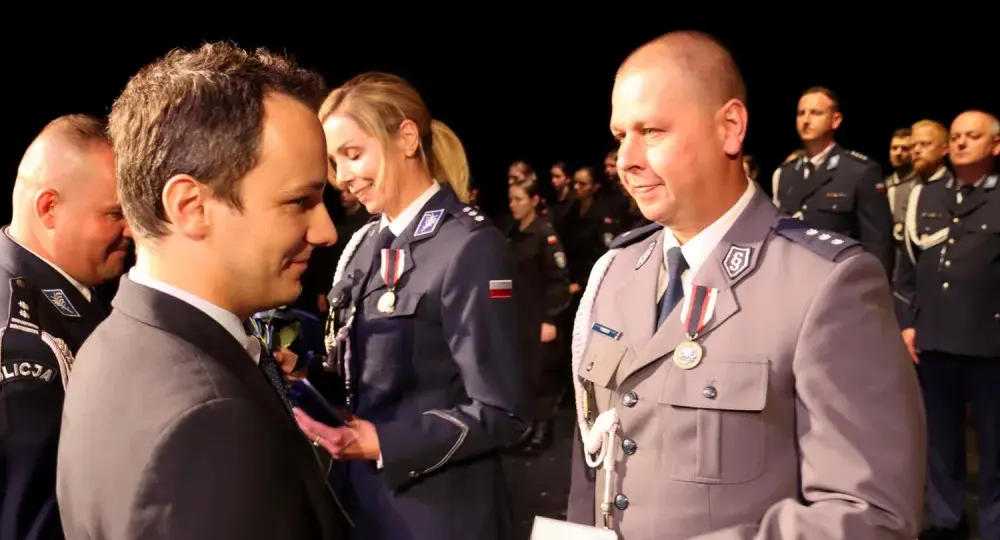 Komenda miejska policji w Radomiu - aktualne dane kontaktowe i bezpieczeństwo mieszkańców