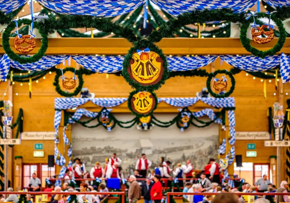 Oktoberfest 2026 Monachium - Kompletny przewodnik dla początkujących