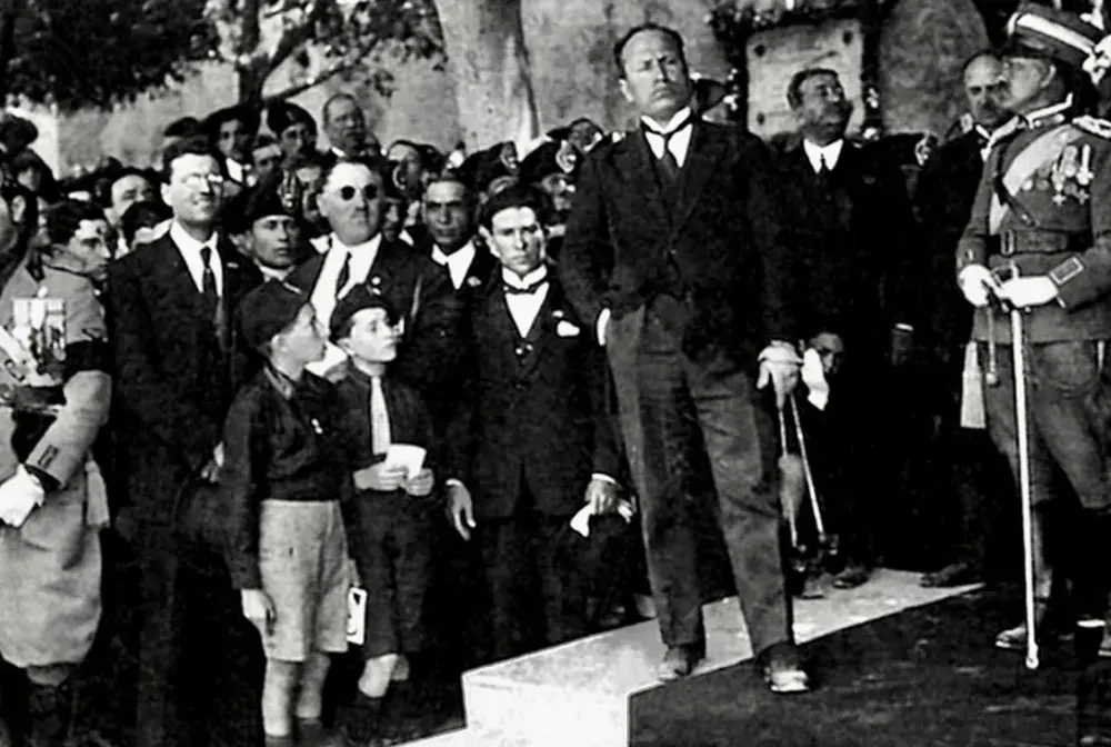 Cosa Nostra - Prawdziwa historia mafii sycylijskiej bez mitów