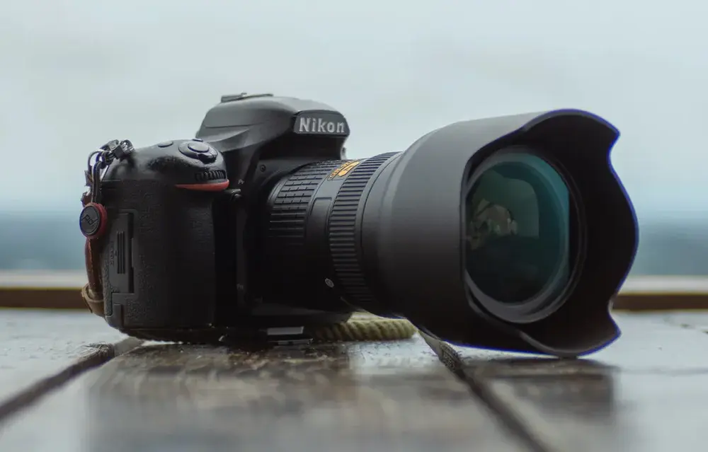 Jak wybrać idealny obiektyw do Nikon D60? Porady i polecane modele