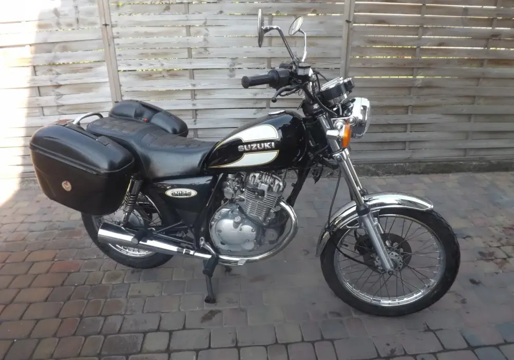 Suzuki GN125 - czy nadal warto go kupić?