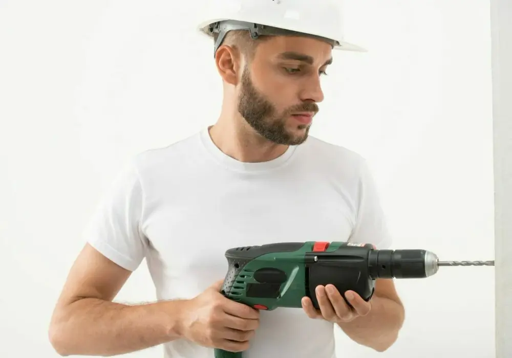 Makita vs Bosch Professional: Które narzędzia wybrać? Poradnik