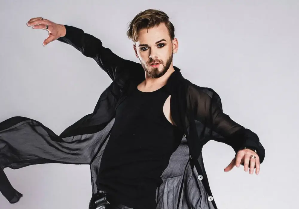 Kuba Szyperski aktor - niezwykłe osiągnięcia i role w teatrze
