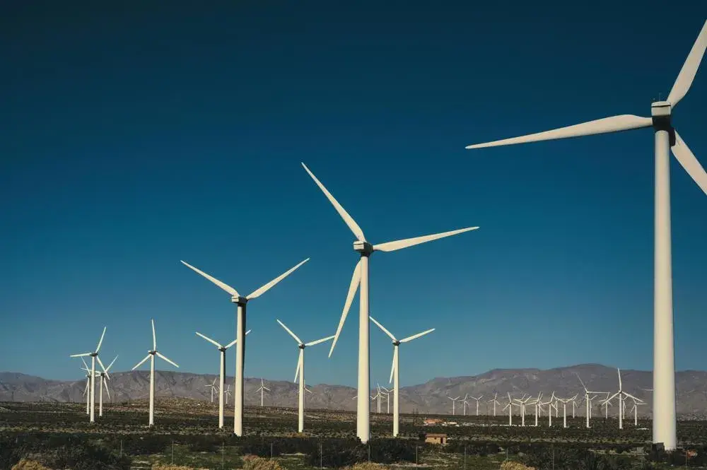 Jak zrobic elektrownie wiatrowa 12V i oszczędzaj na energii