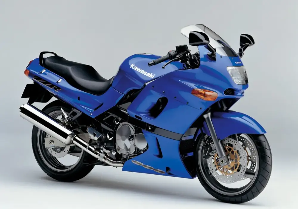 Kawasaki ZZR - historia, modele i pułapki przy zakupie