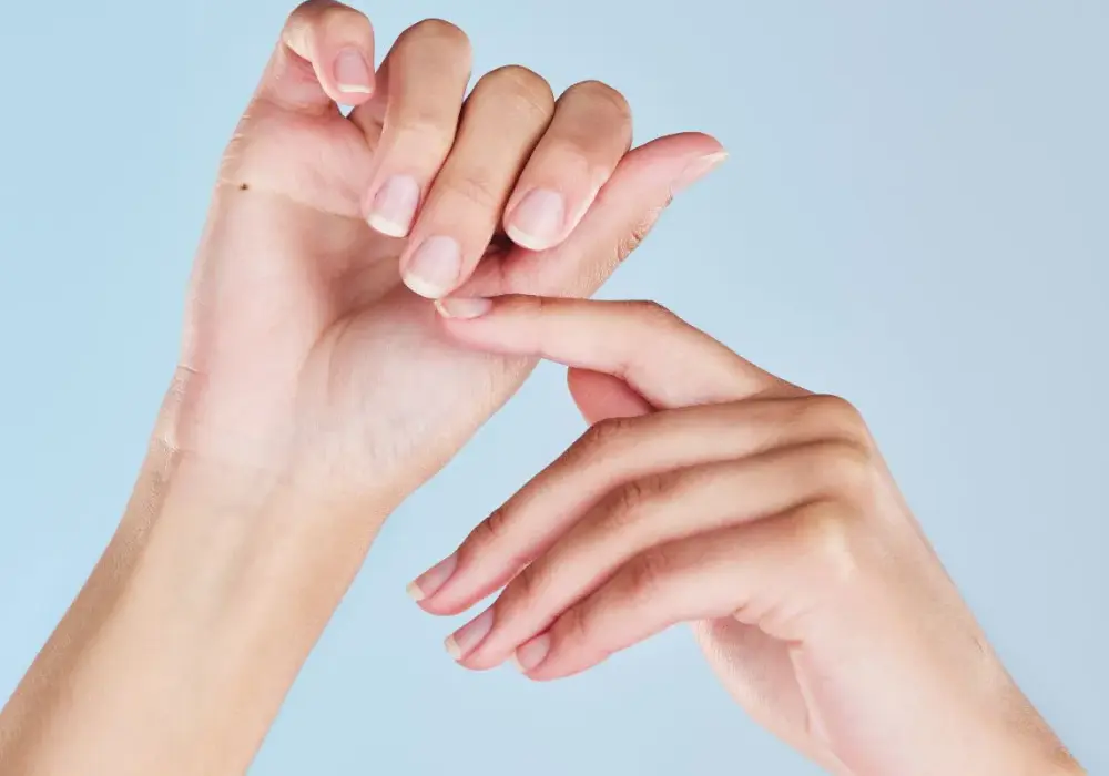 Manicure japoński - wady, przeciwwskazania i cena