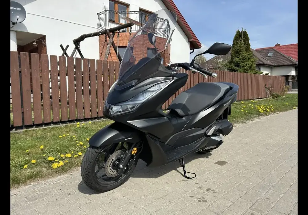 Jak odblokować Honda PCX 125 i uniknąć kosztownych problemów
