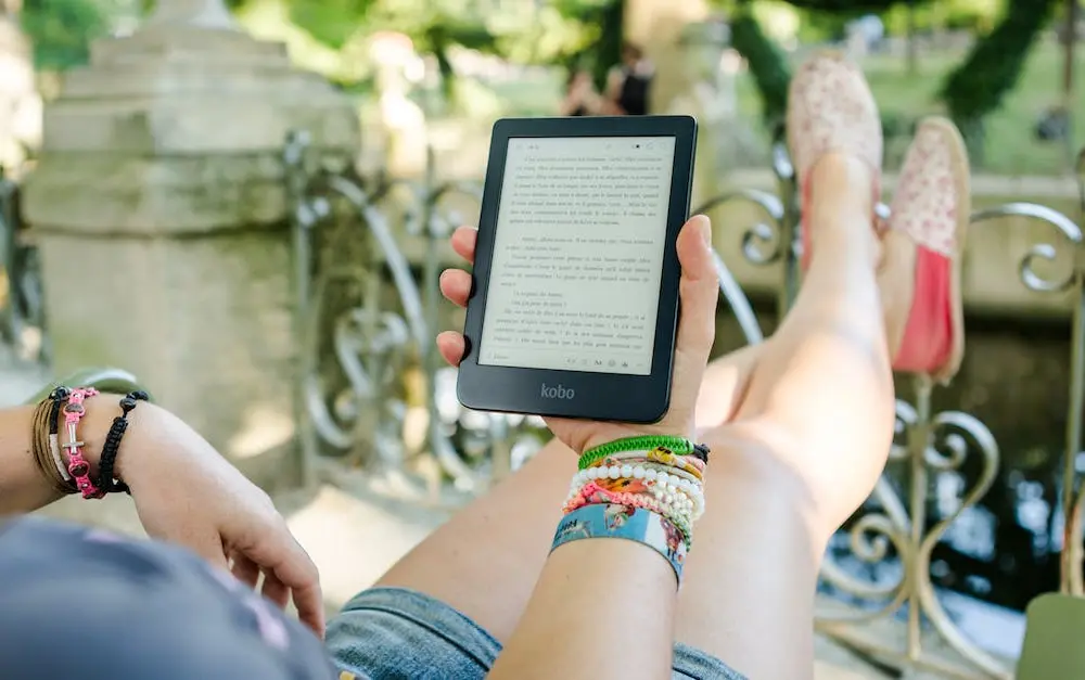  Jak działa czytnik ebook? Poznaj tajniki technologii e-booków