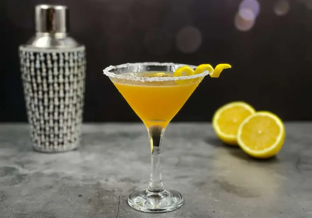 Sekrety drinka sidecar: jak przygotować idealny koktajl?