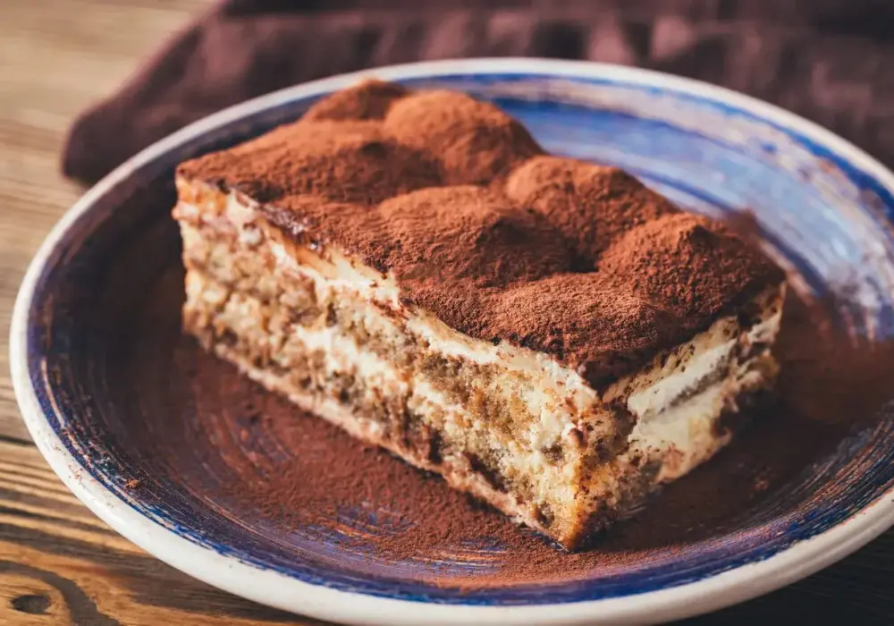 Tiramisu z mascarpone - idealny przepis i 6 błędów, których uniknąć