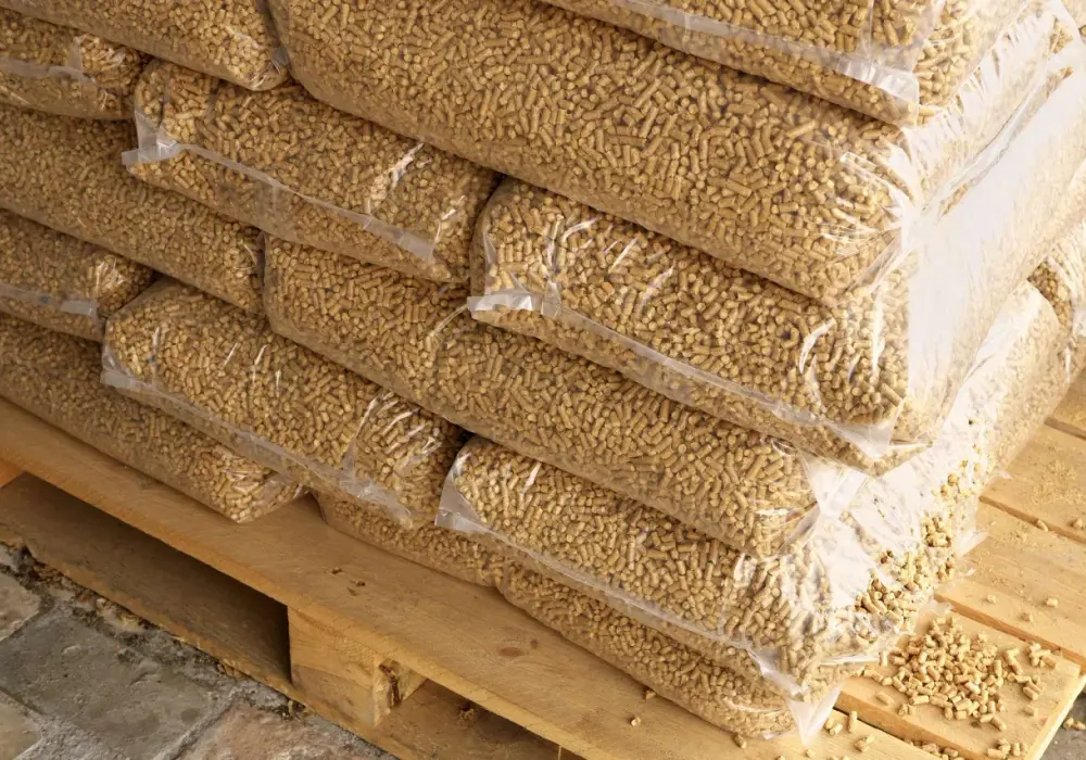Pellet z liści: Czy warto produkować własny opał DIY?