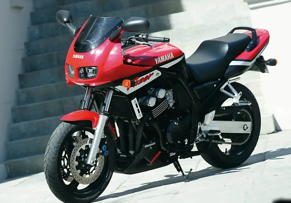 Yamaha FZ1 - naked, Fazer i na co uważać przed zakupem