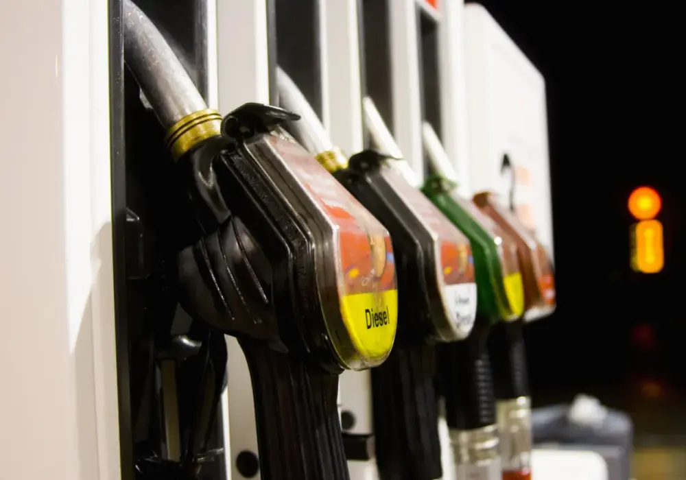 Diesel nie pali na zimno? Jak sprawdzić świece żarowe - Poradnik