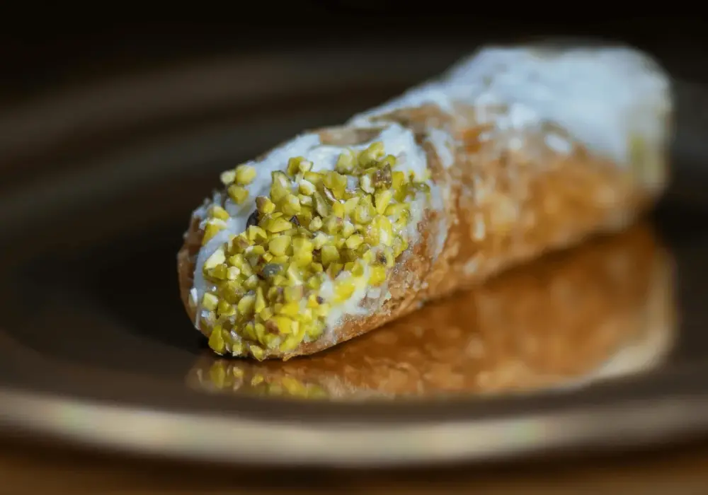 Włoskie desery - od tiramisu po cannoli, co warto znać