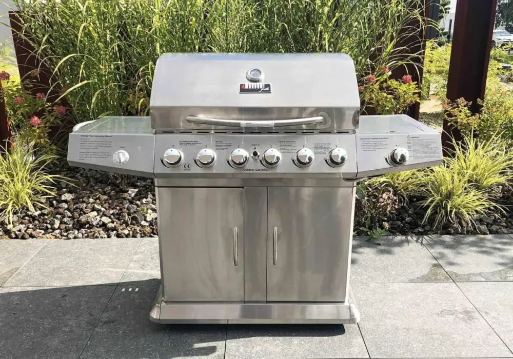 Grill gazowy 6 palnikowy – jak wybrać najlepszy model dla siebie?