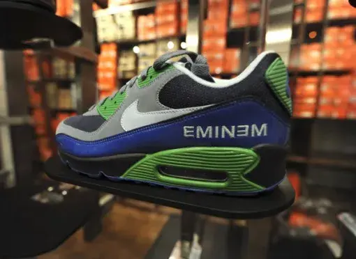 Gdzie kupić damskie Air Max? Najlepsze sklepy i modele dla Ciebie!