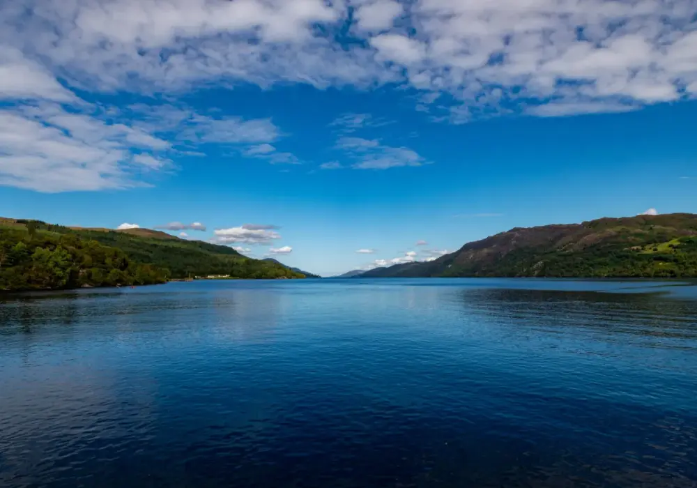 Szkockie jeziora: Loch Ness, Loch Lomond i inne cuda Szkocji