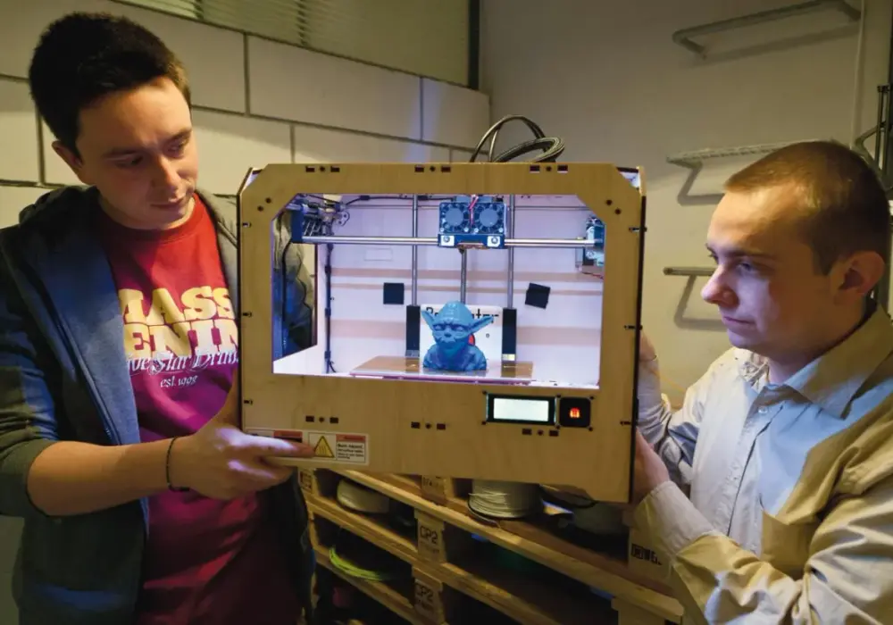 Jak druk 3D na folii zmienia świat reklamy i projektowania produktów