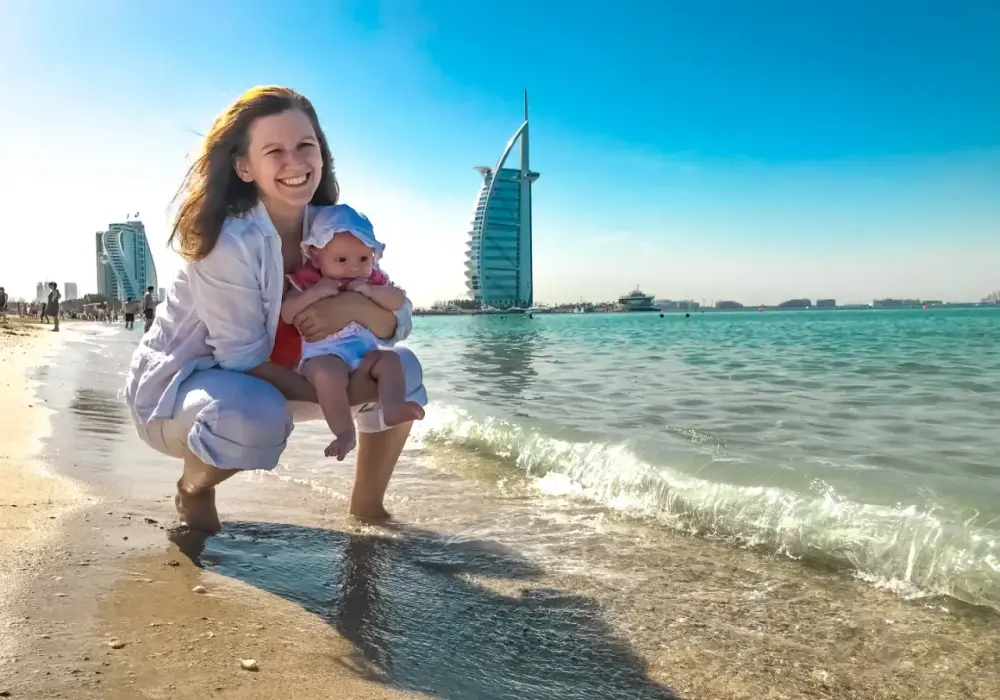Dubaj z dzieckiem - Czy to idealne wakacje dla rodziny?