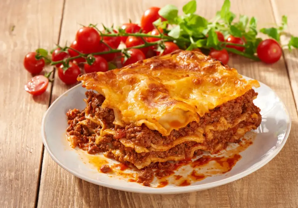 Ile piec lasagne? Poznaj sekret idealnie soczystej potrawy