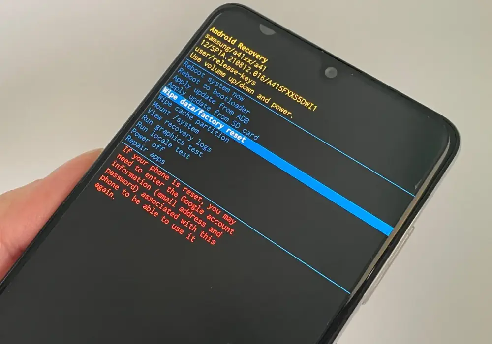Reset Samsunga krok po kroku - jak wejść do recovery?
