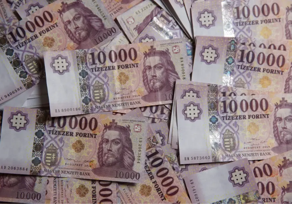 Waluta w Budapeszcie: poznaj forint węgierski i zasady płatności na Węgrzech