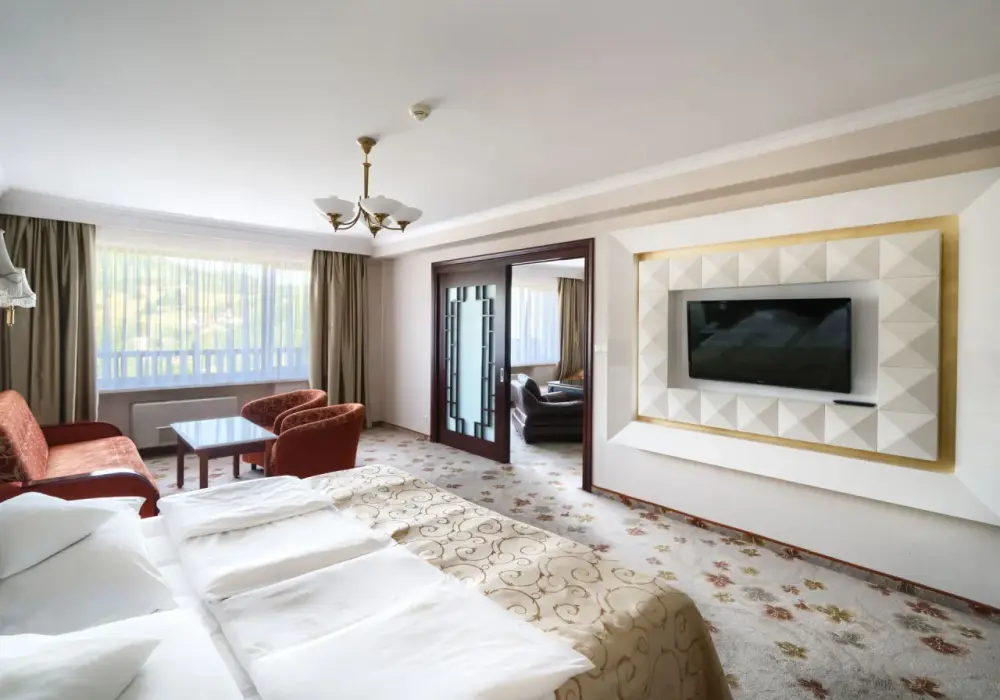 Cena w Hotelu Gołębiewski: Ile kosztuje doba? Sprawdź!