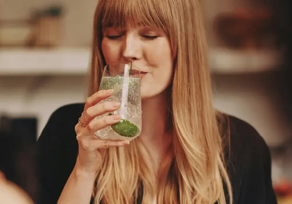Najlepsze drinki z cukrem na szklance, które zachwycą Twoich gości
