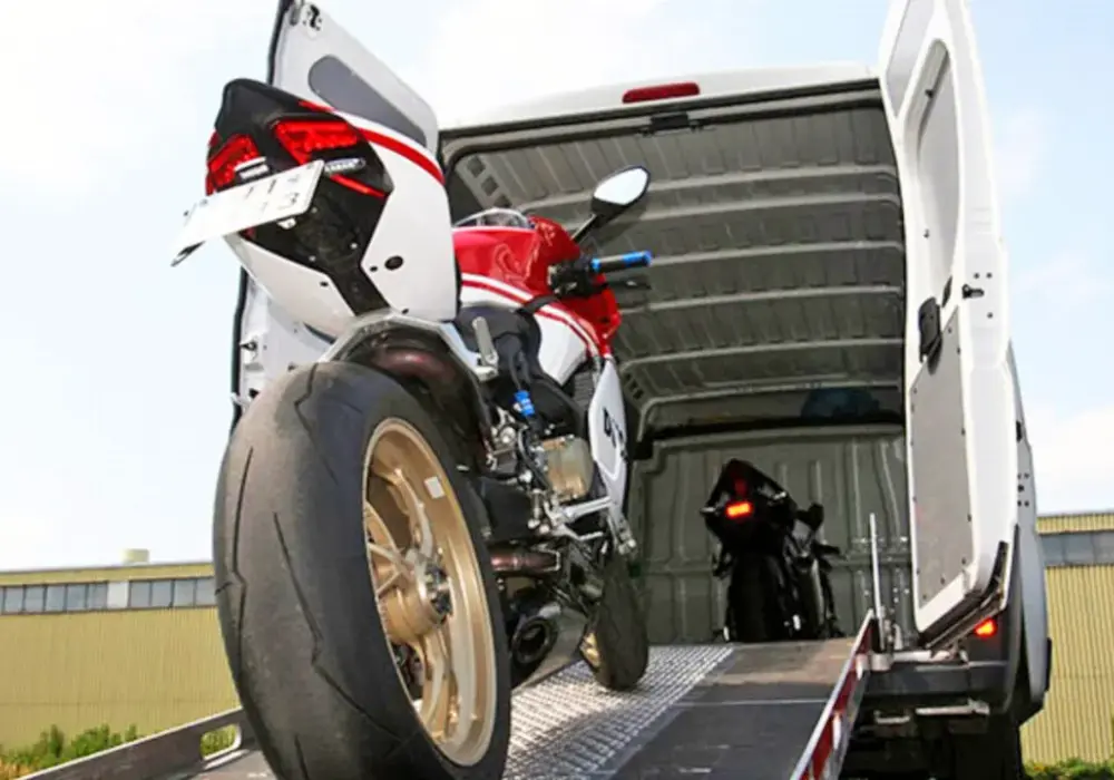 Motocykl z Niemiec - Gdzie szukać i jak kupić bez ryzyka?