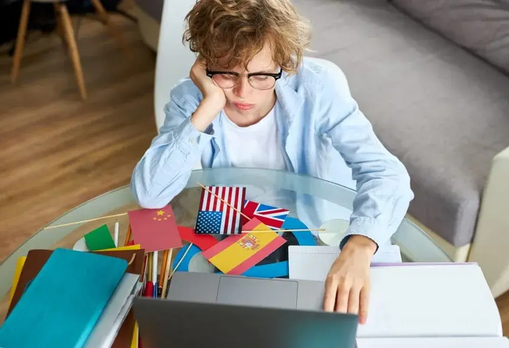 Nauczanie zdalne dla kogo? Sprawdź, kto może skorzystać z tej formy edukacji