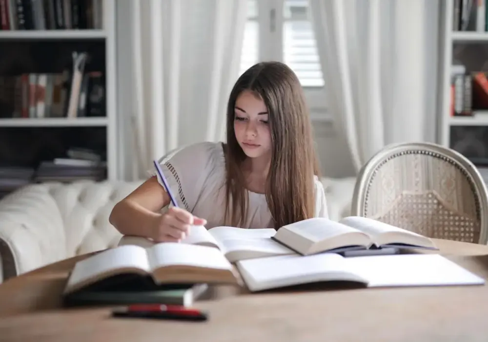 Edukacja - Czym jest naprawdę? Nie tylko szkoła!