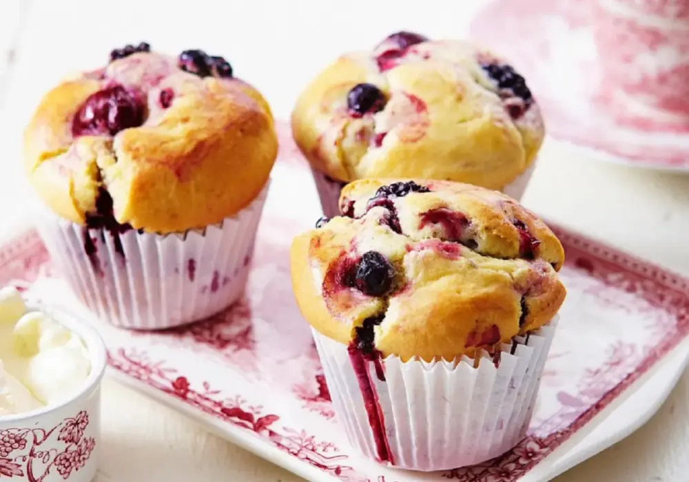 Co zrobić z borówkami? Przepisy na dżem, muffiny i więcej!
