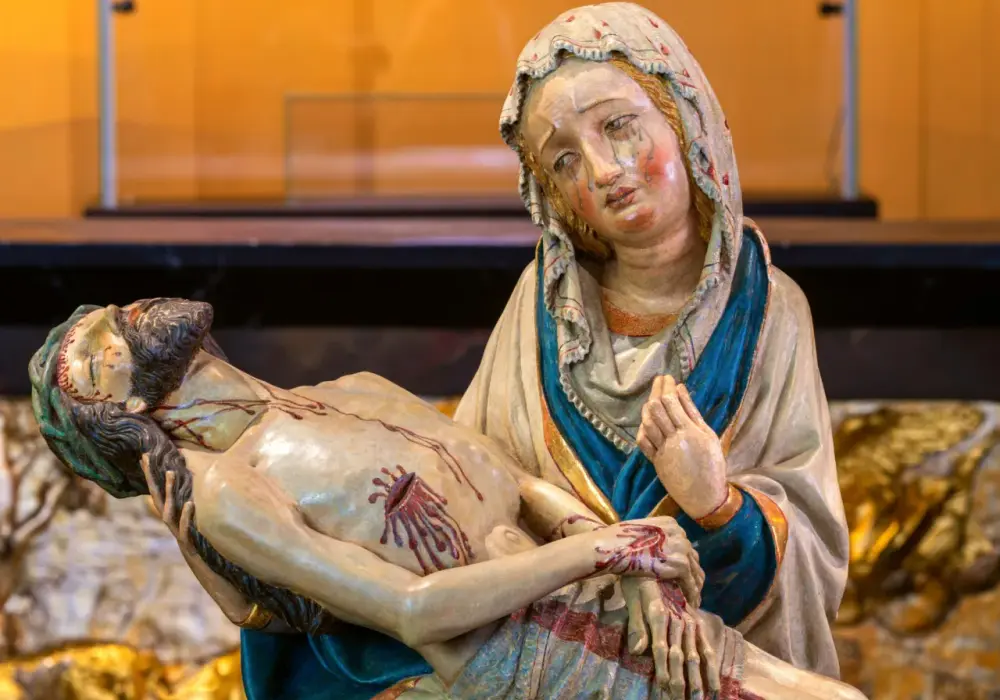 Pietà w sztuce chrześcijańskiej - znaczenie i najważniejsze dzieła