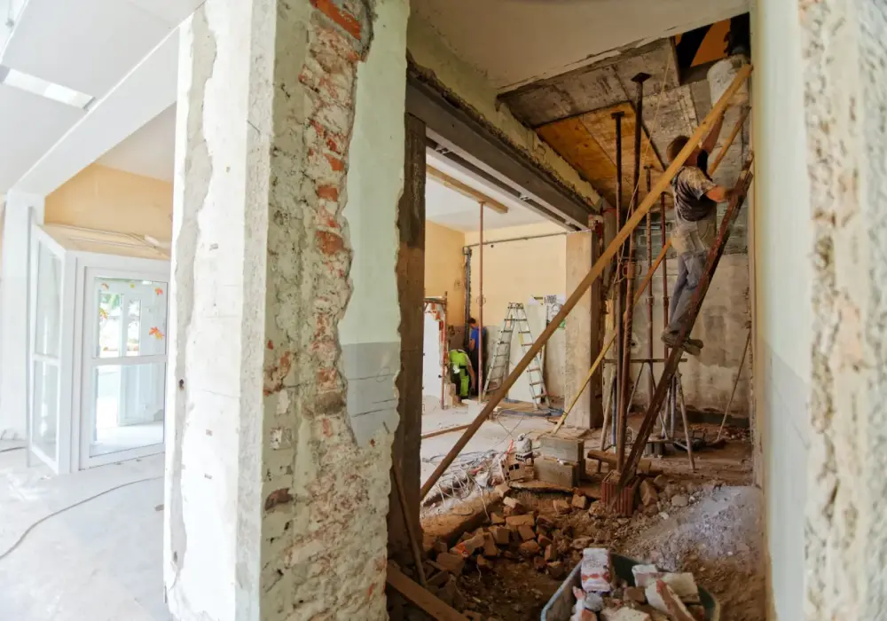 Remont starego domu od czego zacząć - uniknij kosztownych błędów