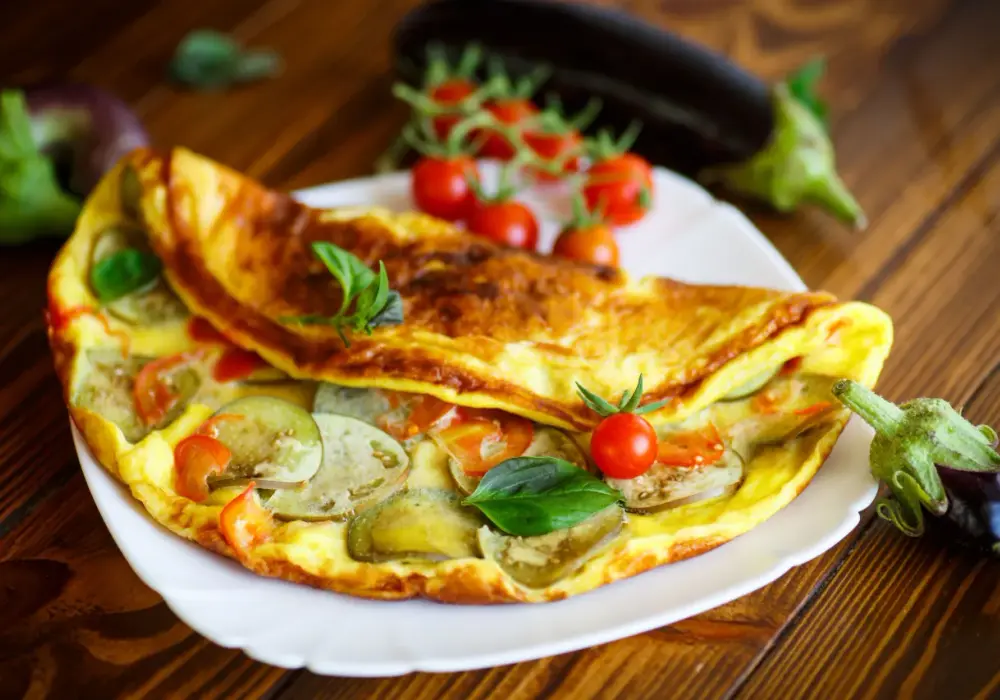 Dietetyczny omlet z warzywami: Chudnij bez wyrzeczeń w 5 minut!