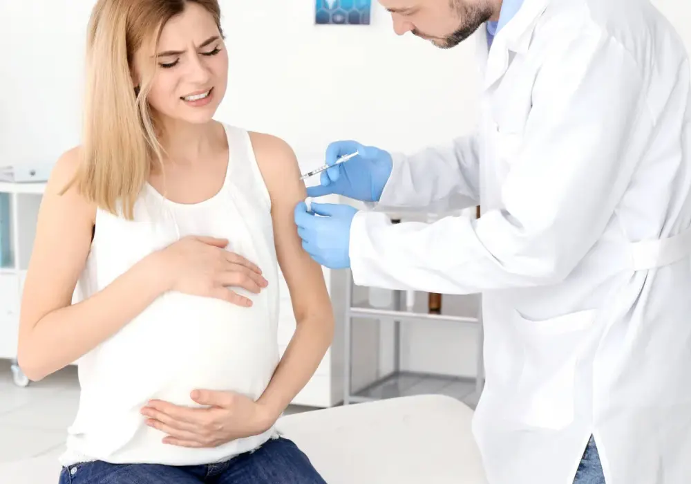 Jelitówka w ciąży - jak bezpiecznie leczyć i kiedy iść do lekarza?