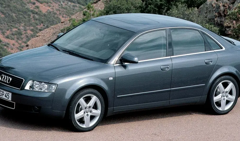 Audi A4 B6 2.0 benzyna - Czy warto kupić? Analiza i porady