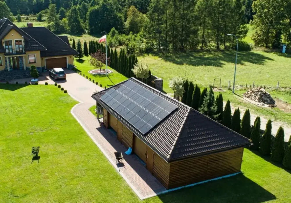 Moc bierna w fotowoltaice: poznaj jej wpływ na działanie instalacji PV