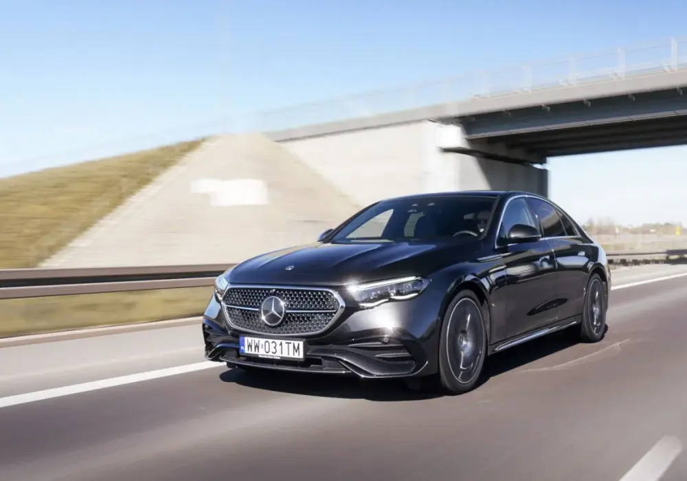 Mercedes E 220 d - Realne spalanie i opinie. Czy warto go wybrać?