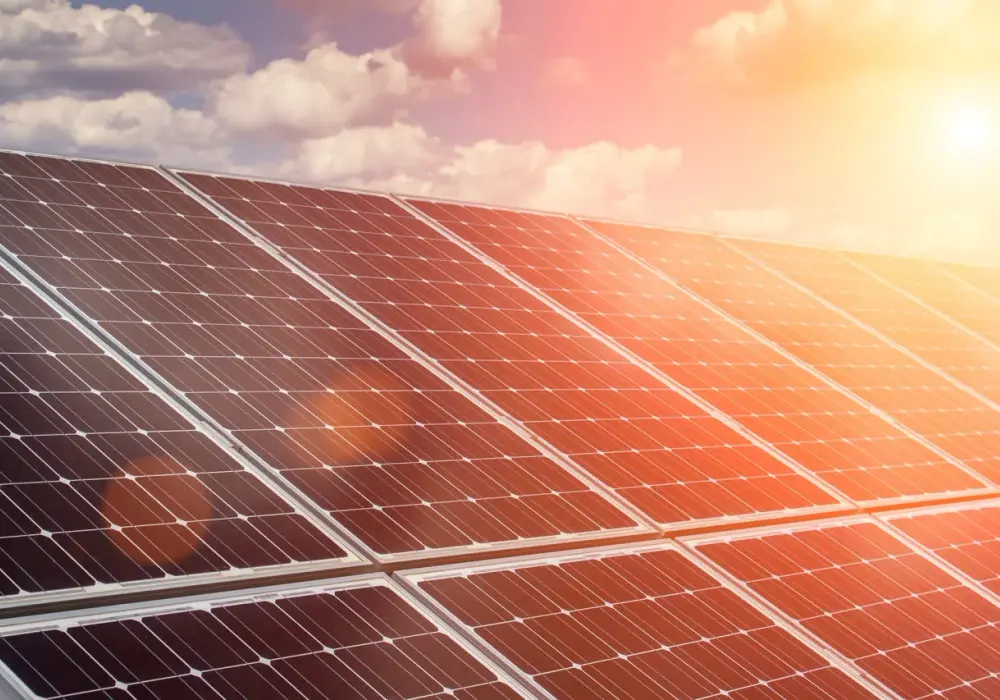 Comprendre le fonctionnement de l'énergie solaire et ses avantages